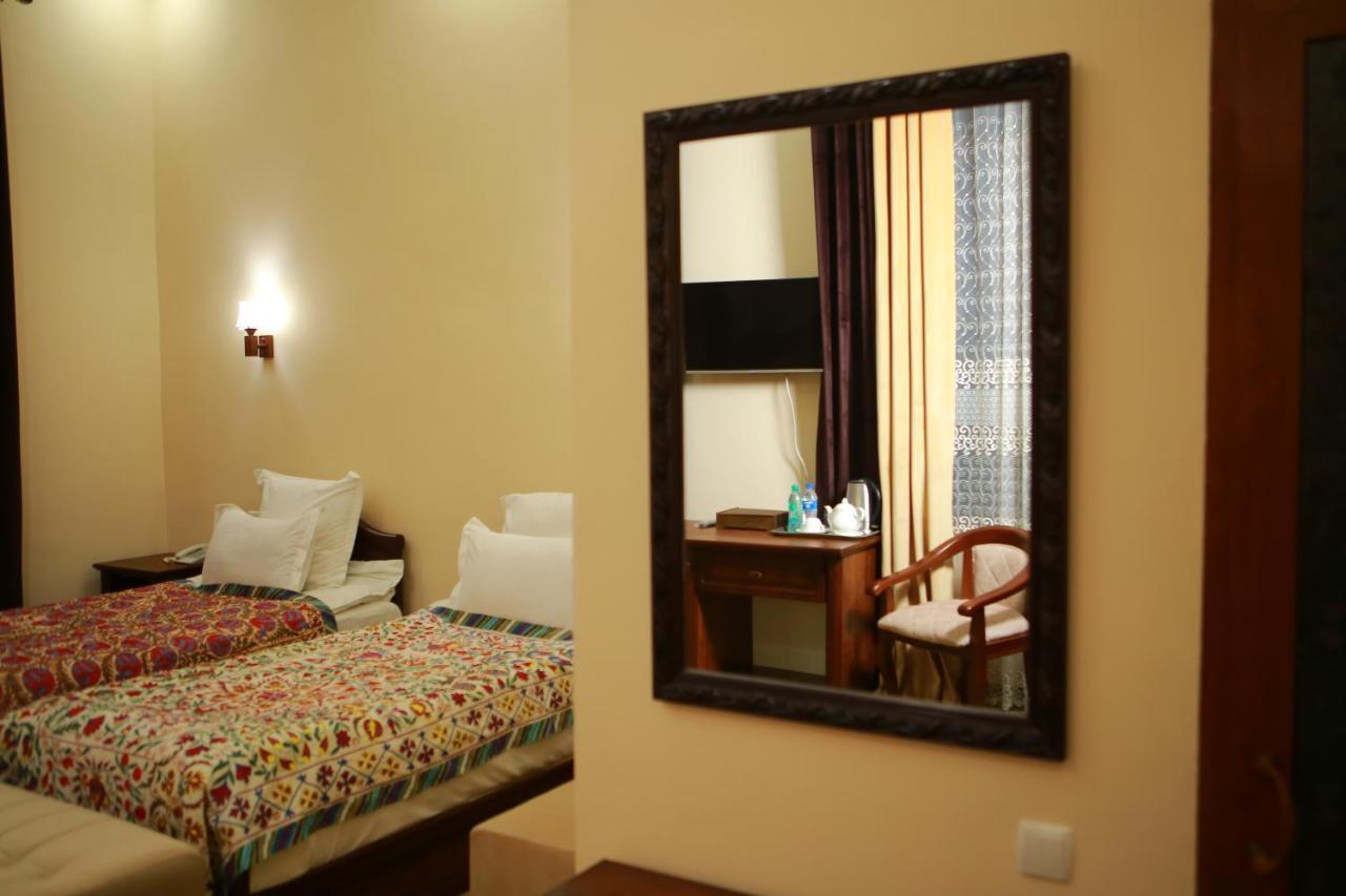 Boulevard Palace Hotel Σαμαρκάνδη Εξωτερικό φωτογραφία