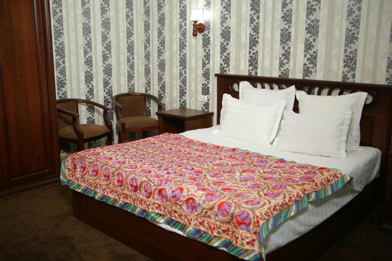 Boulevard Palace Hotel Σαμαρκάνδη Εξωτερικό φωτογραφία